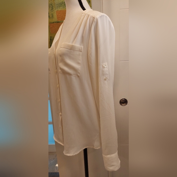 Express Cream Button Down Shirt - Picture 4 of 8